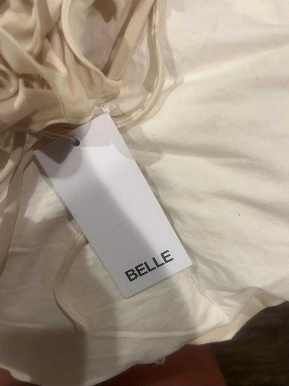 Elle image shows
